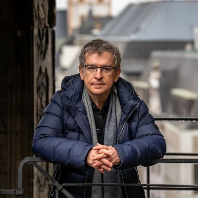 Imagen destacada: Presentación en Valencia: 'Los tres mundos' en el Teatro Talía